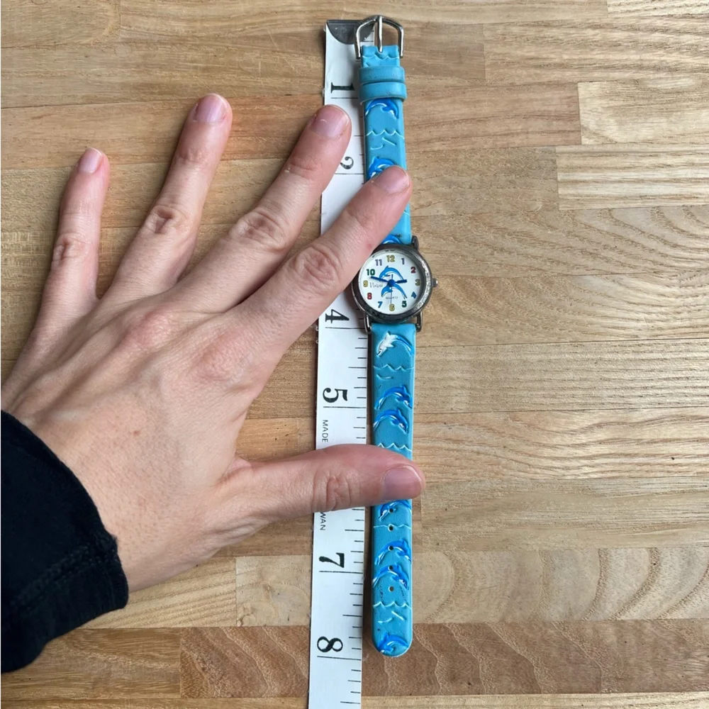 Vintage Vivani kids dolphin watch blue leather NEW BATTERY